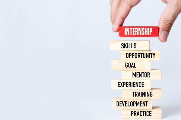 How to Hire An Intern